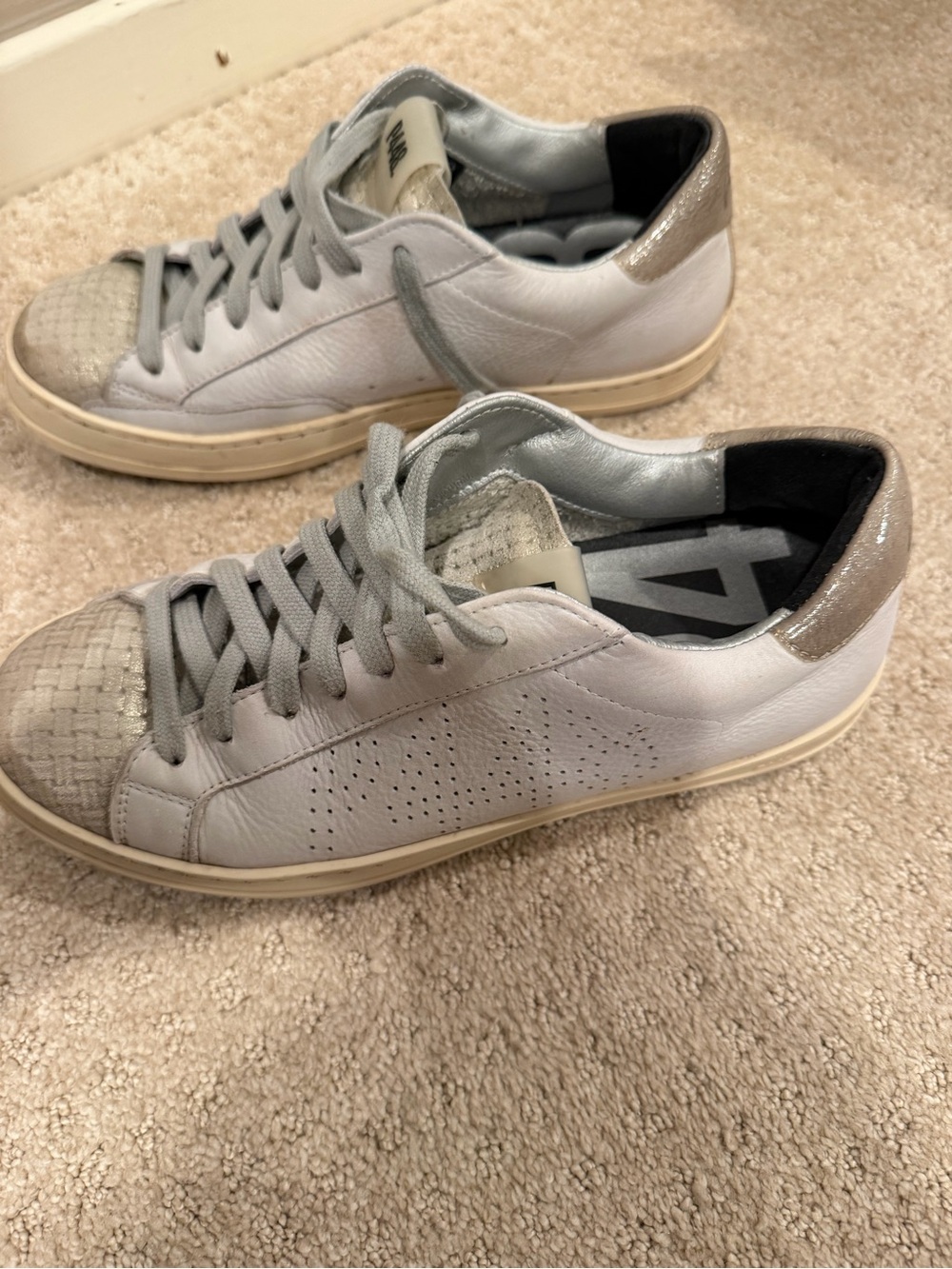 P448 John Kale/Bia White & Silver Low-Top Leather Sneakers - Picture 2 of 4